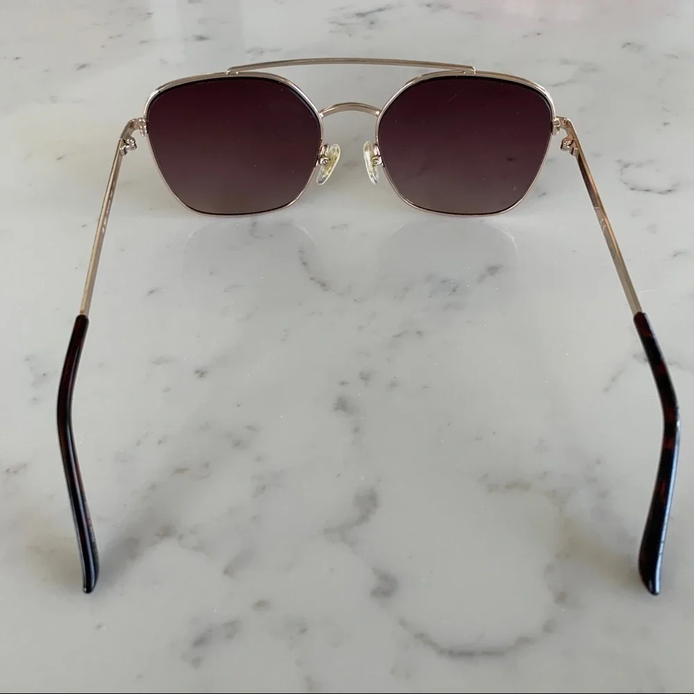 Guess Gold‎ Trim Sunglasses